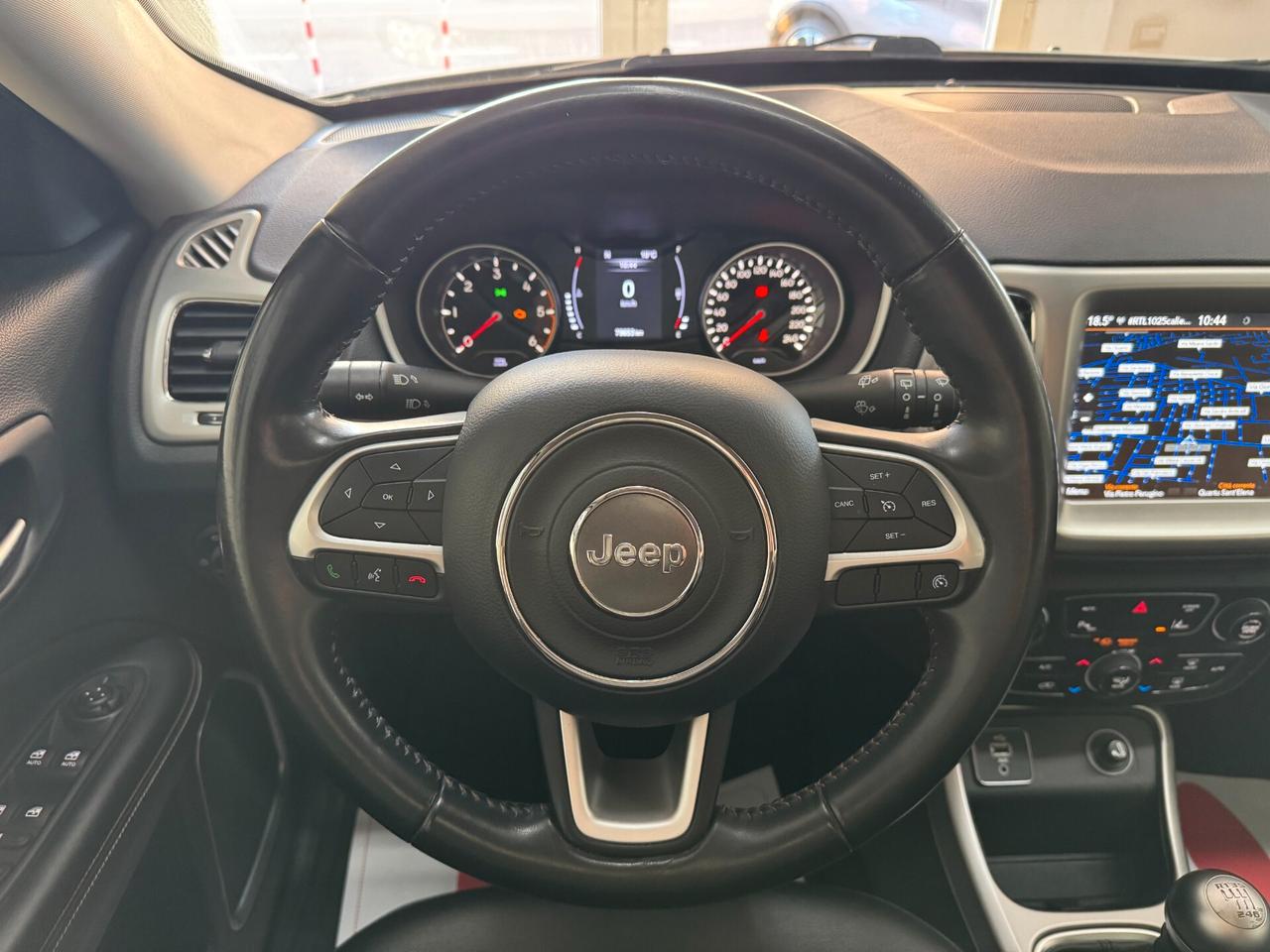 Jeep Compass Longitude / 1.6 Multijet 120cv / 2018