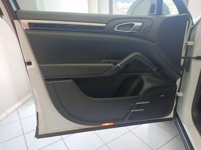 Porsche Cayenne Cayenne 3.0 tiptronic