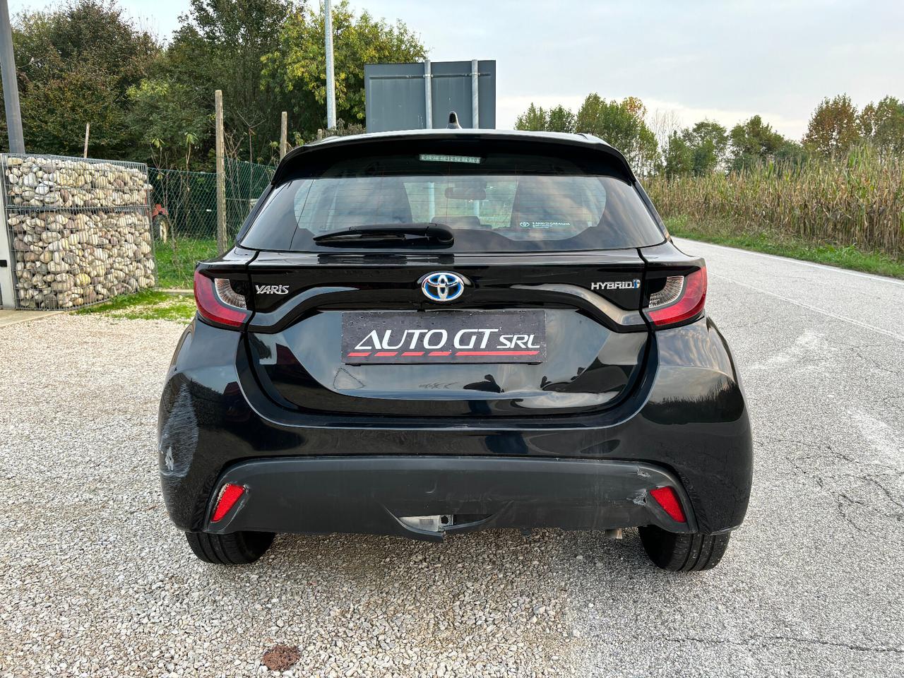 Toyota Yaris 1.5 Hybrid 5 porte Active