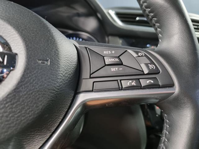 NISSAN Qashqai 1.6 DIG-T TEKNA