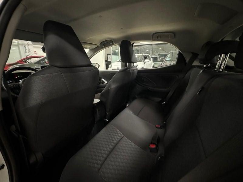 Toyota Yaris Hybrid Trend MY22