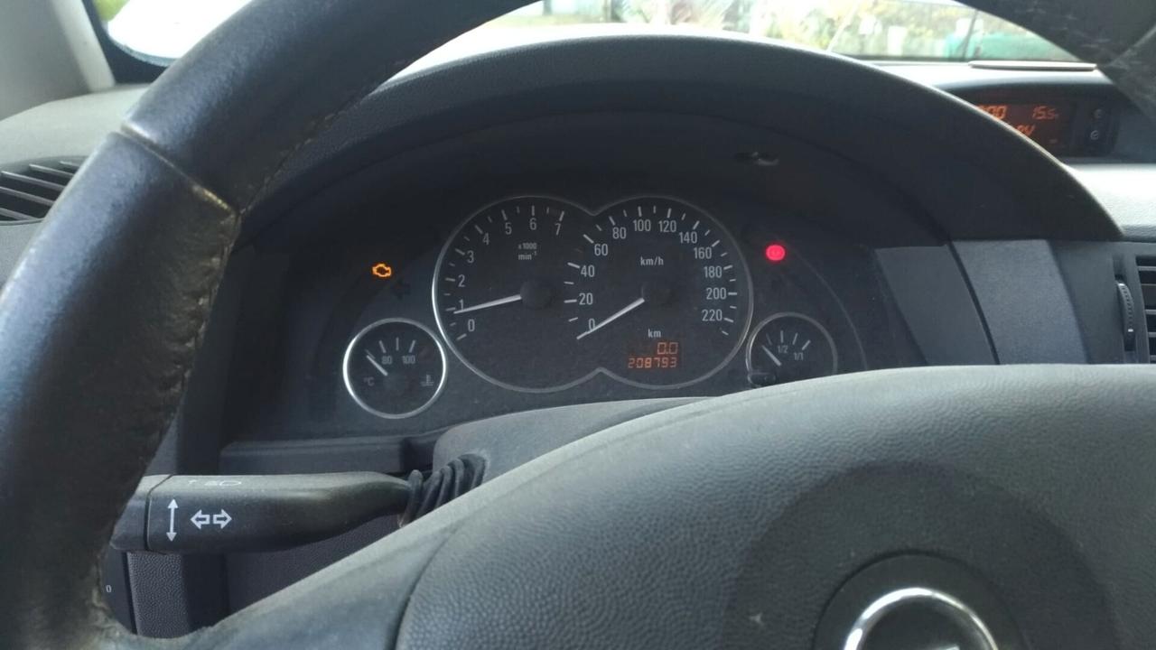 Opel Meriva 1.4 16V Club motore bruciato