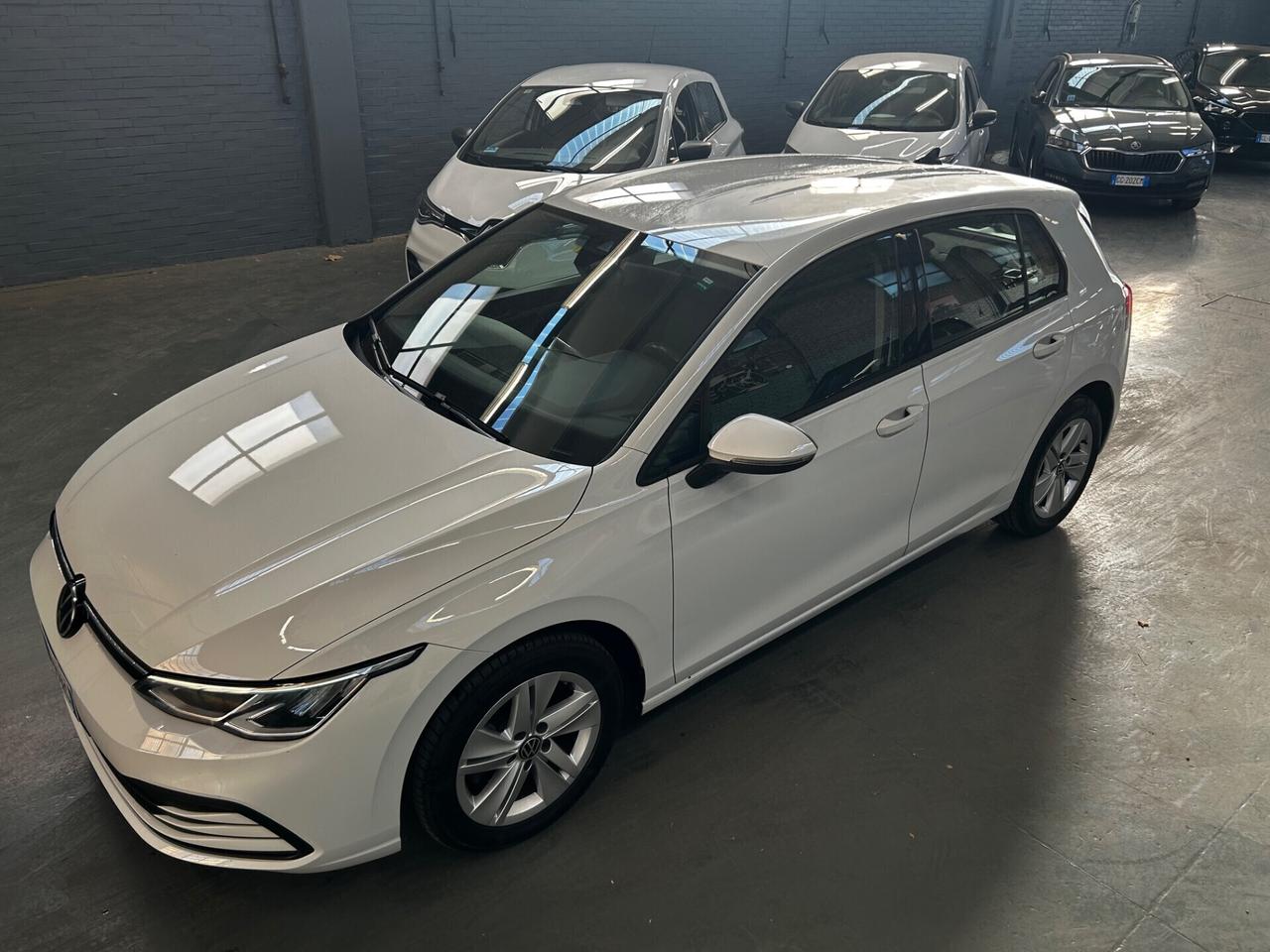 Volkswagen Golf 1.5 TGI DSG Life neopatentati