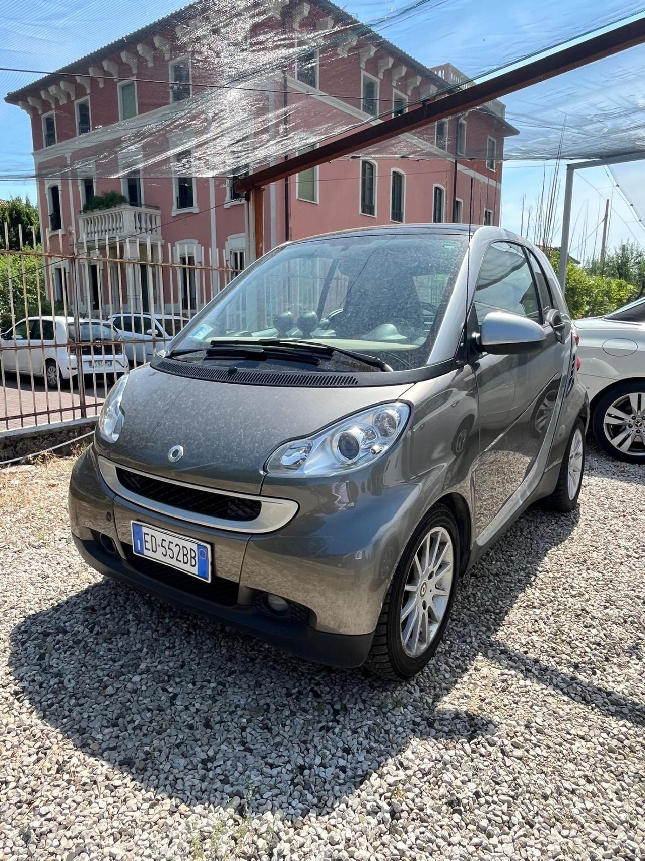 Smart ForTwo 800 40 kW coupé passion cdi