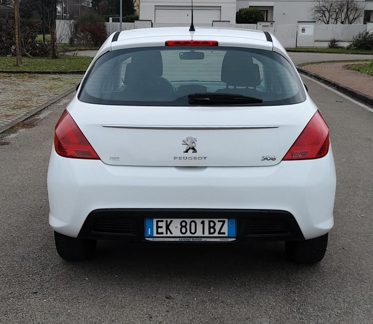 Peugeot 308 1.6 VTi 120CV 5p. Active