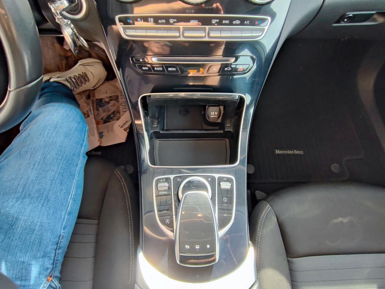 Mercedes-benz C 180 d Auto Premium