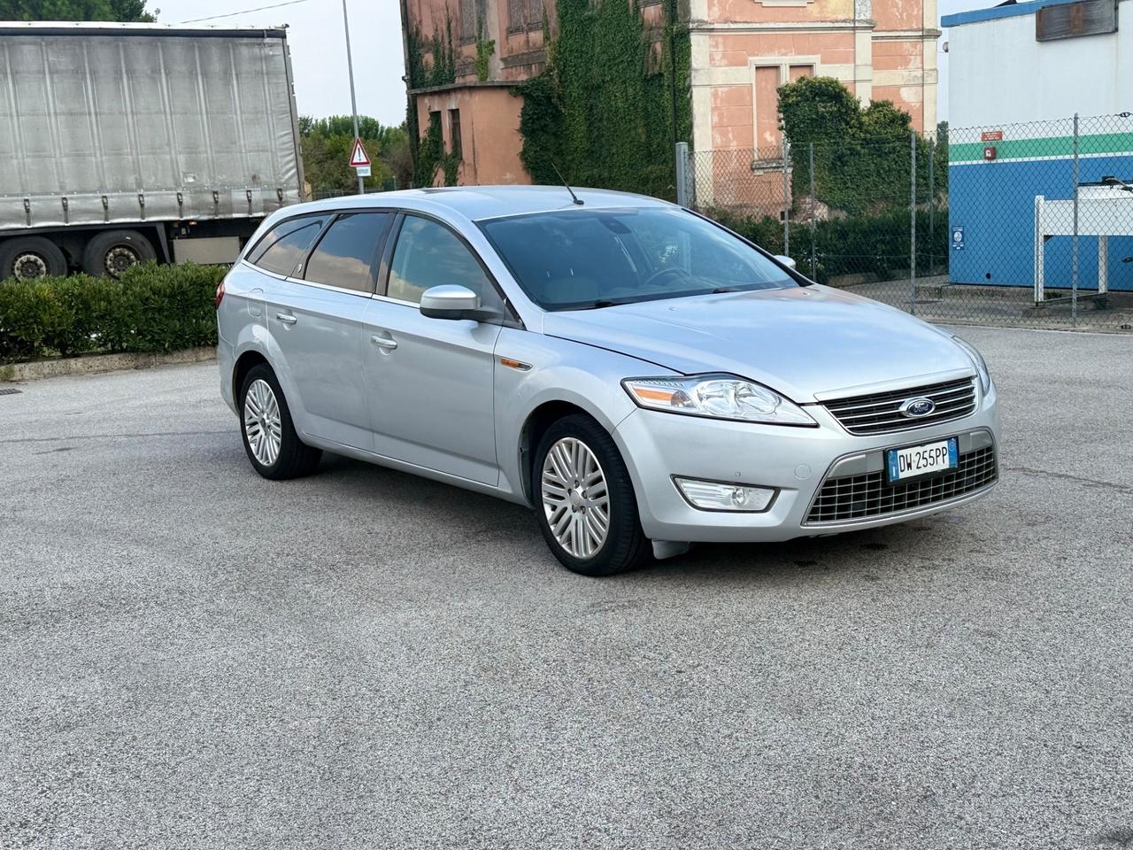 Ford Mondeo 2.0 TDCi 140 Cv Station Wagon Ghia DPF