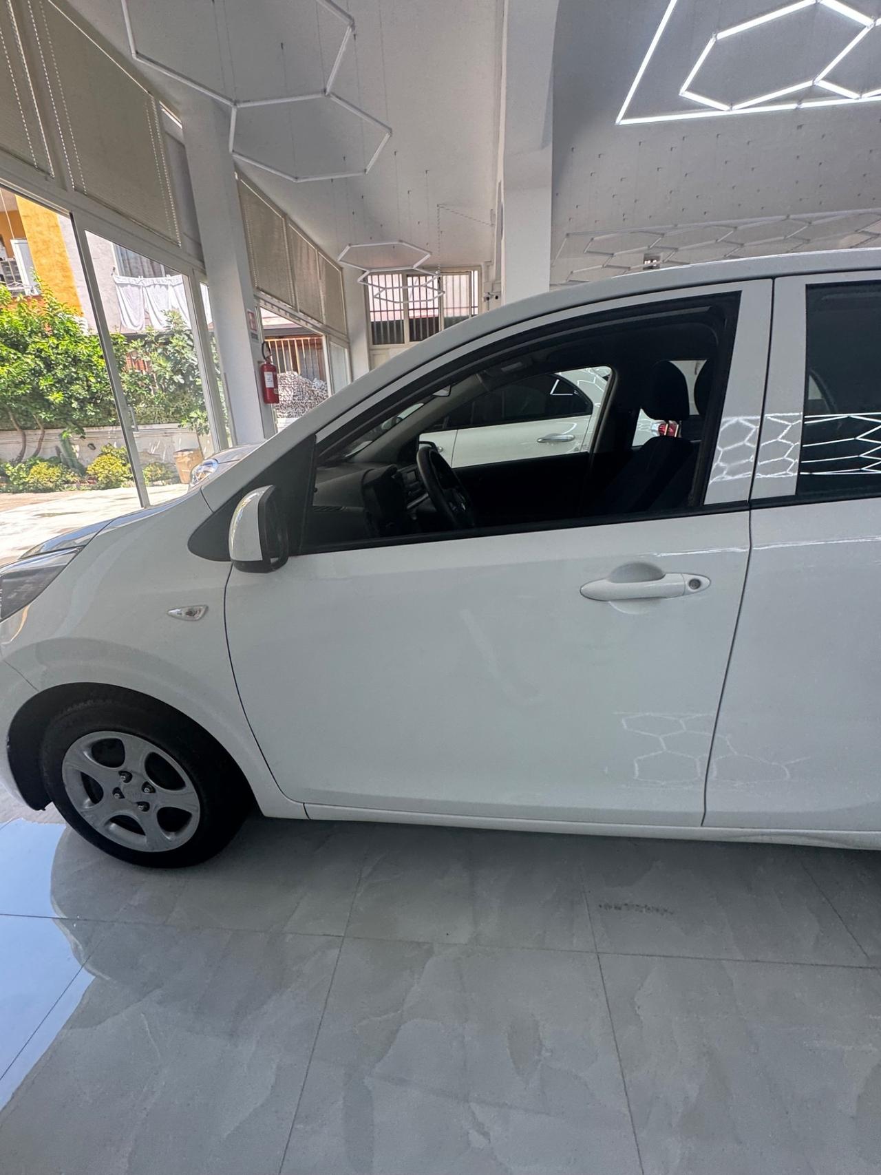 Kia Picanto 1.0 12V 5 porte Cool