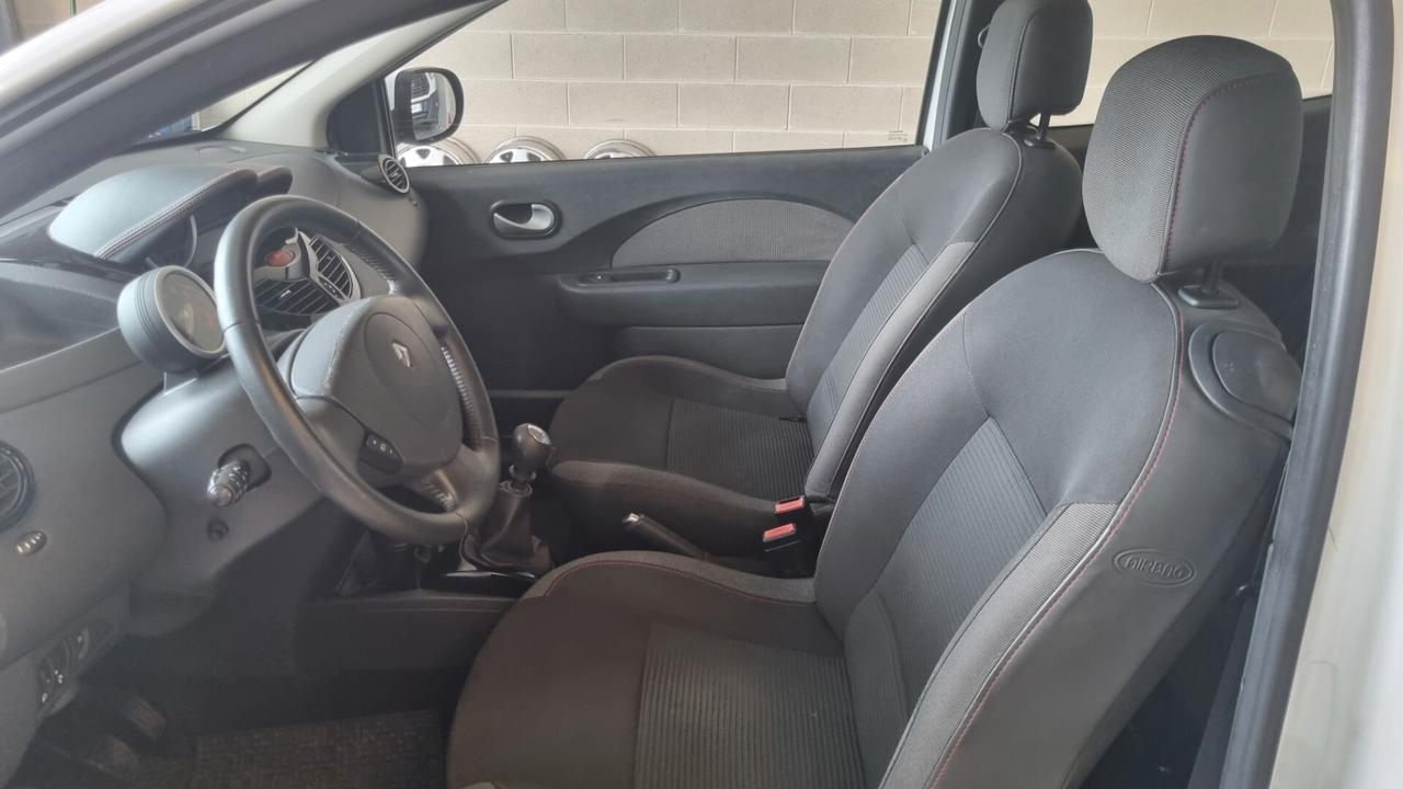 Renault Twingo 1.2 16V Live