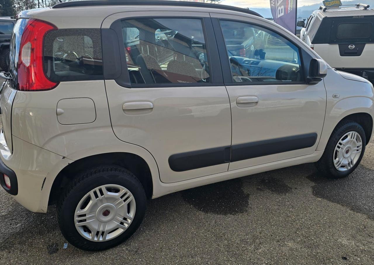 Fiat Panda 0.9 TwinAir Turbo Natural Power Lounge