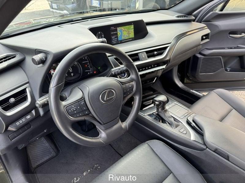 Lexus UX Hybrid Midnight