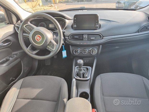 FIAT Tipo (2015-->) - 2018