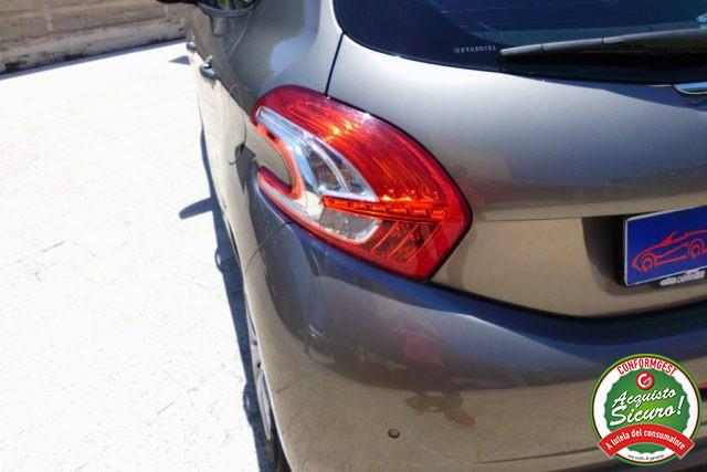 PEUGEOT 208 1.4 8V HDi 68CV 5p. Allure