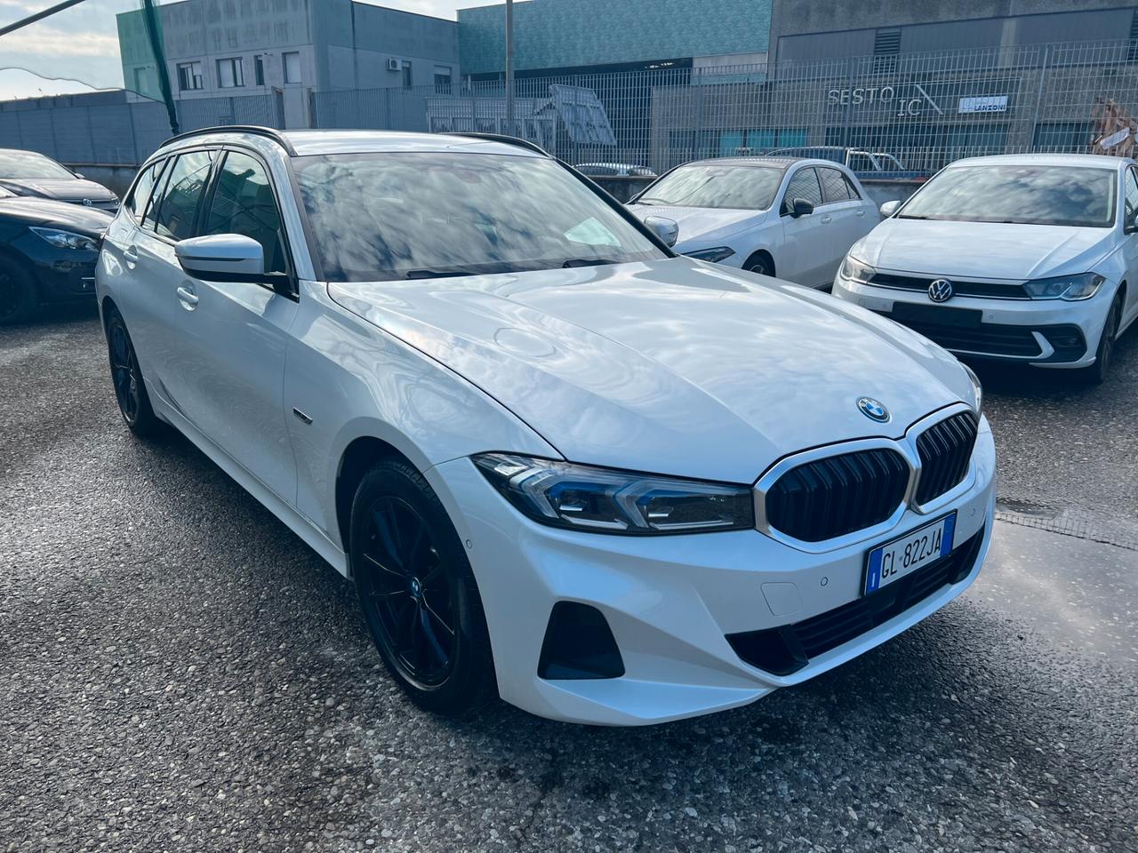 Bmw 330e G21 Touring auto
