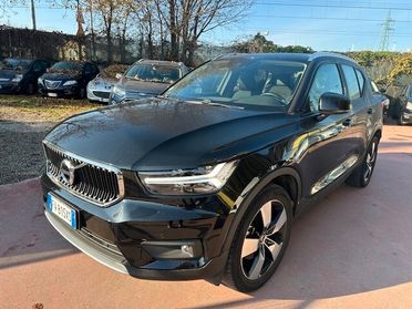 Volvo XC40 D3 AWD R-design