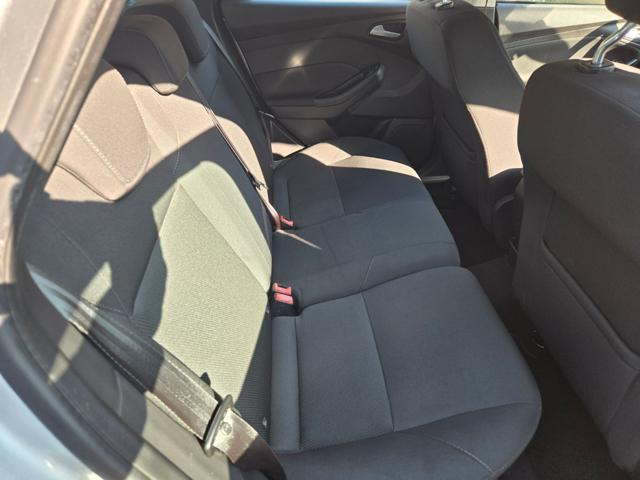 FORD Focus 1.6 120 CV GPL Titanium