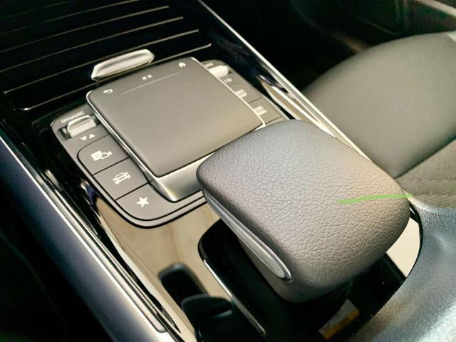 Mercedes-Benz GLA 200 GLA 200d Sport Plus auto