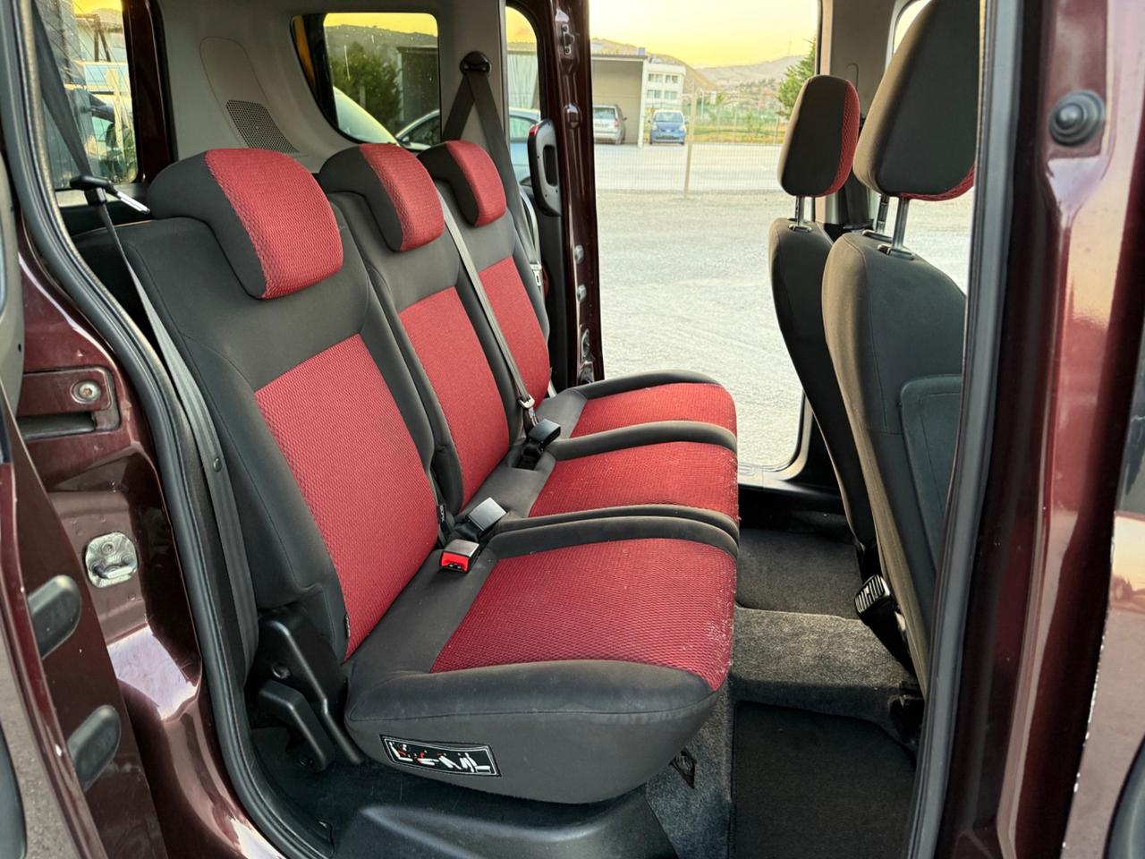 Fiat Doblò 1.6 MJT 105CV 5 posti