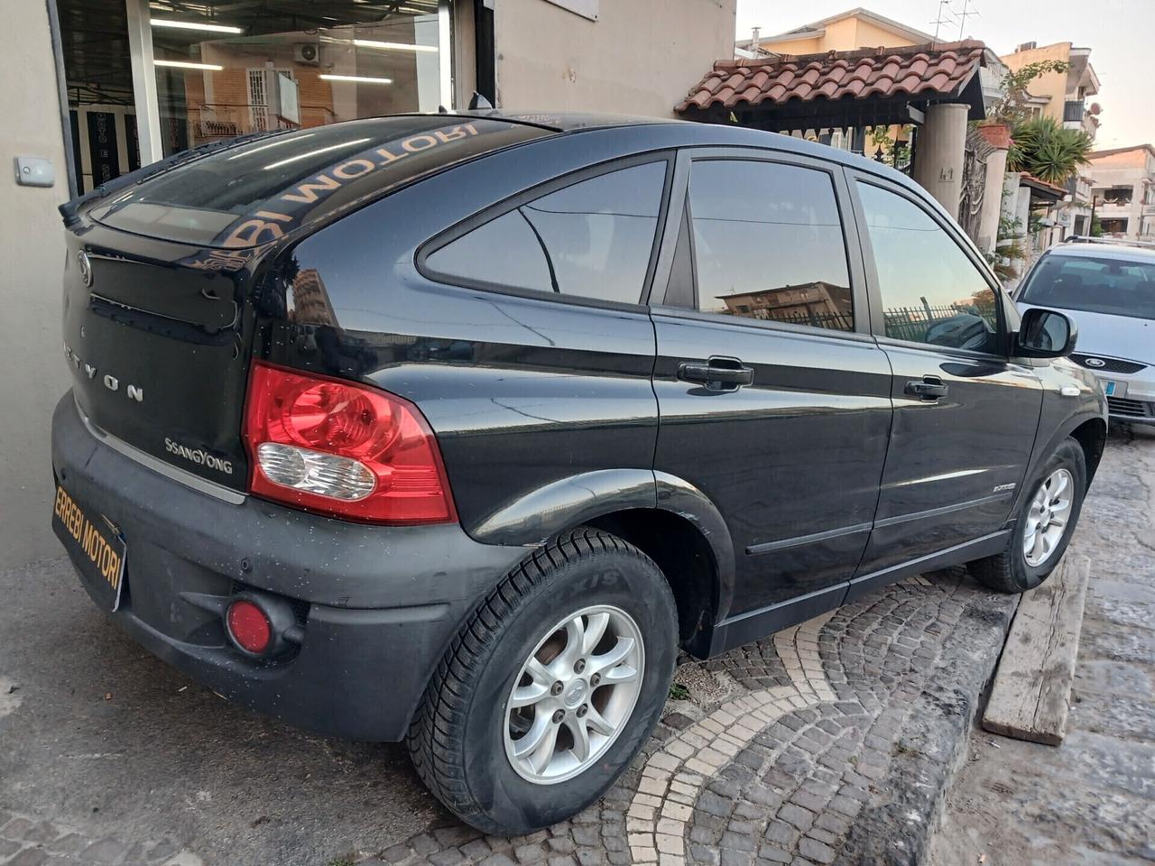 Ssangyong Kyron 2.0 4X4 Sport