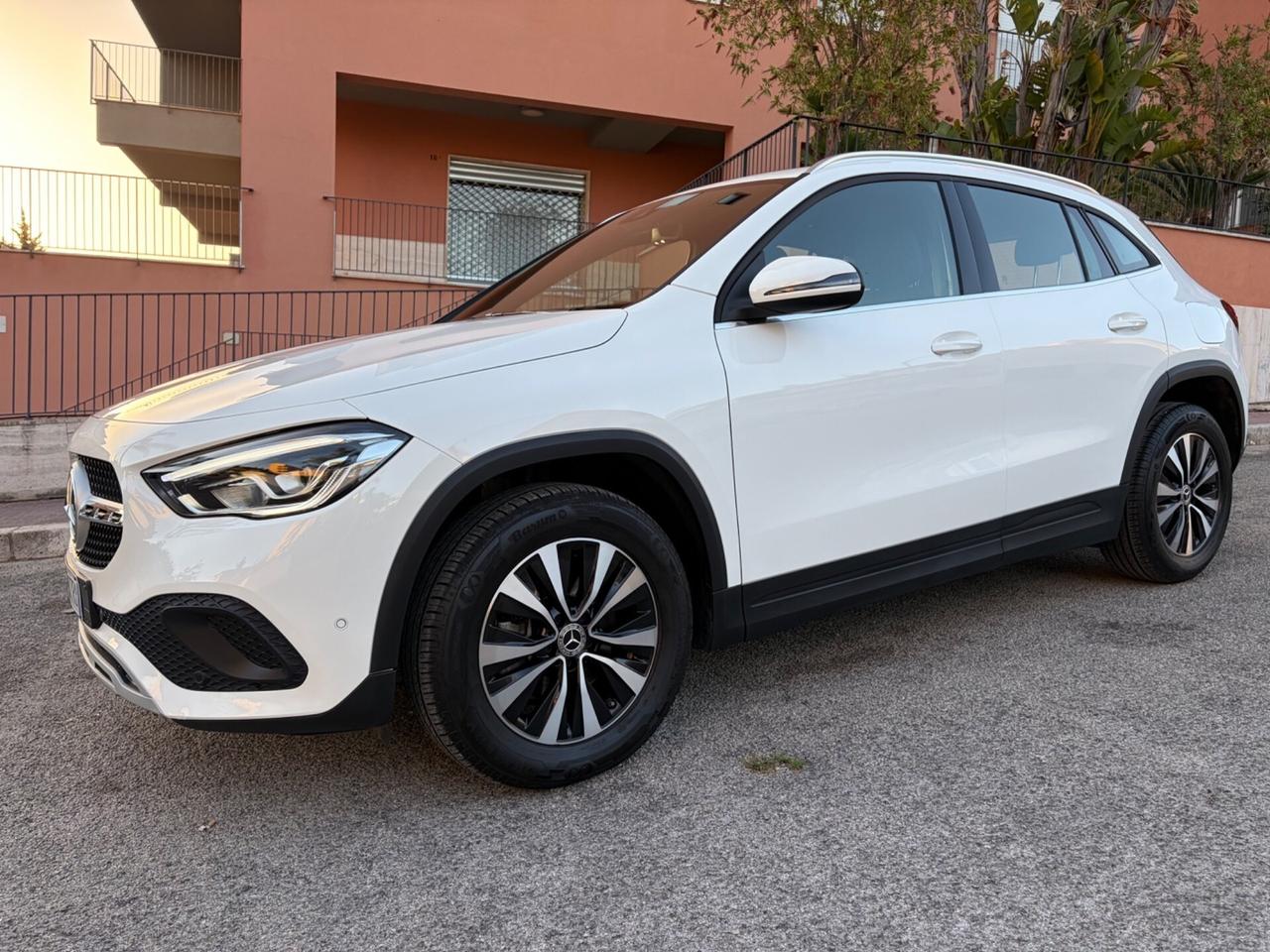 Mercedes-benz GLA 180 d Automatic Sport Plus unico