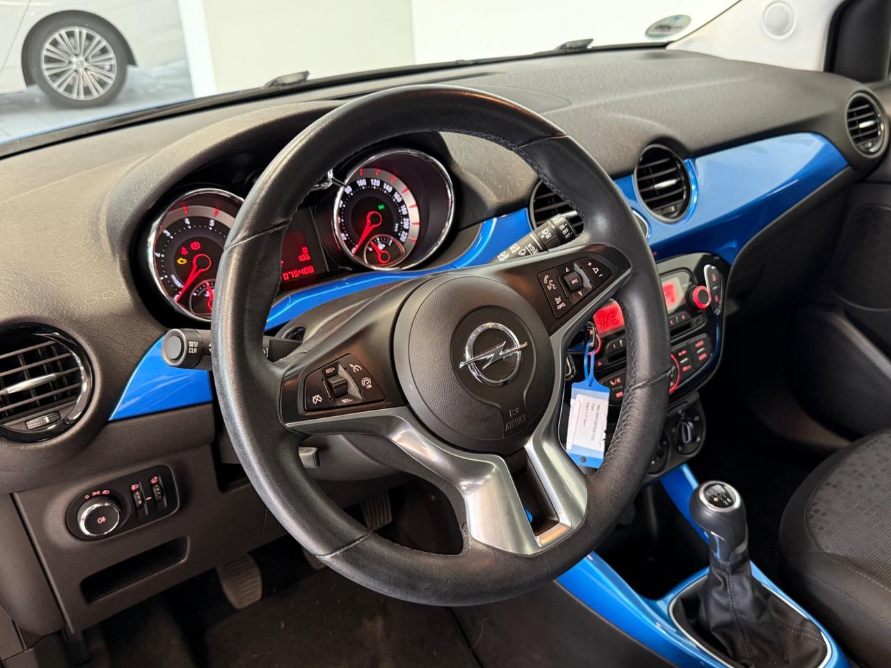 Opel Adam 1.4 87 CV Glam