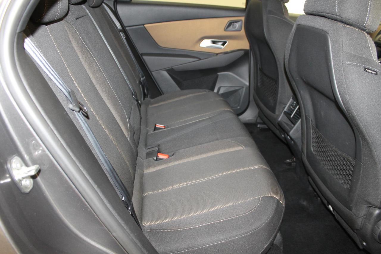 DS Automobiles DS7 Crossback 1.5 bluehdi Grand Chic 130 Cv auto