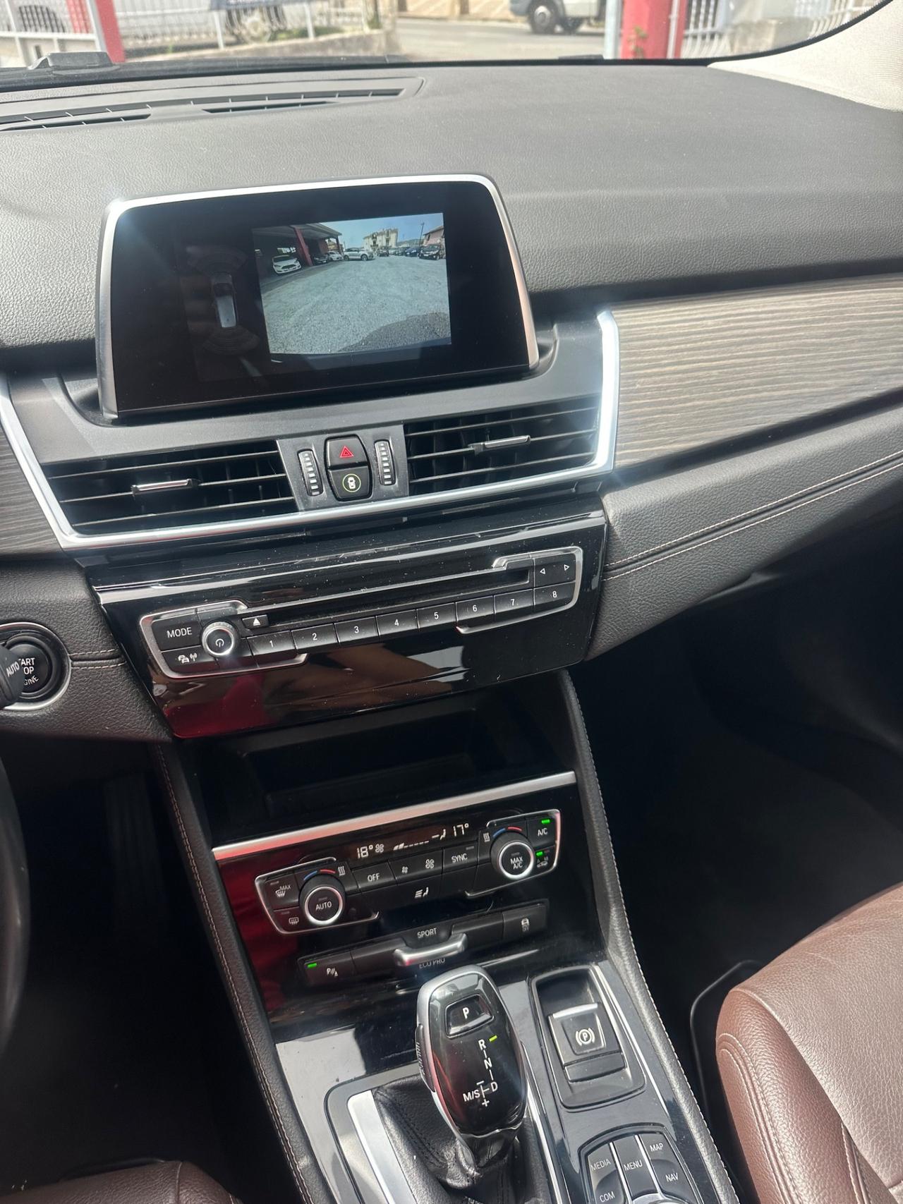 Bmw Serie 2 Gran Tourer 220d Luxury aut.