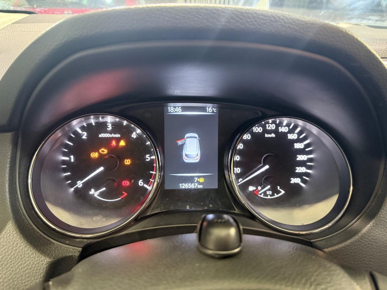 Nissan Qashqai 1.5 dCi Tekna