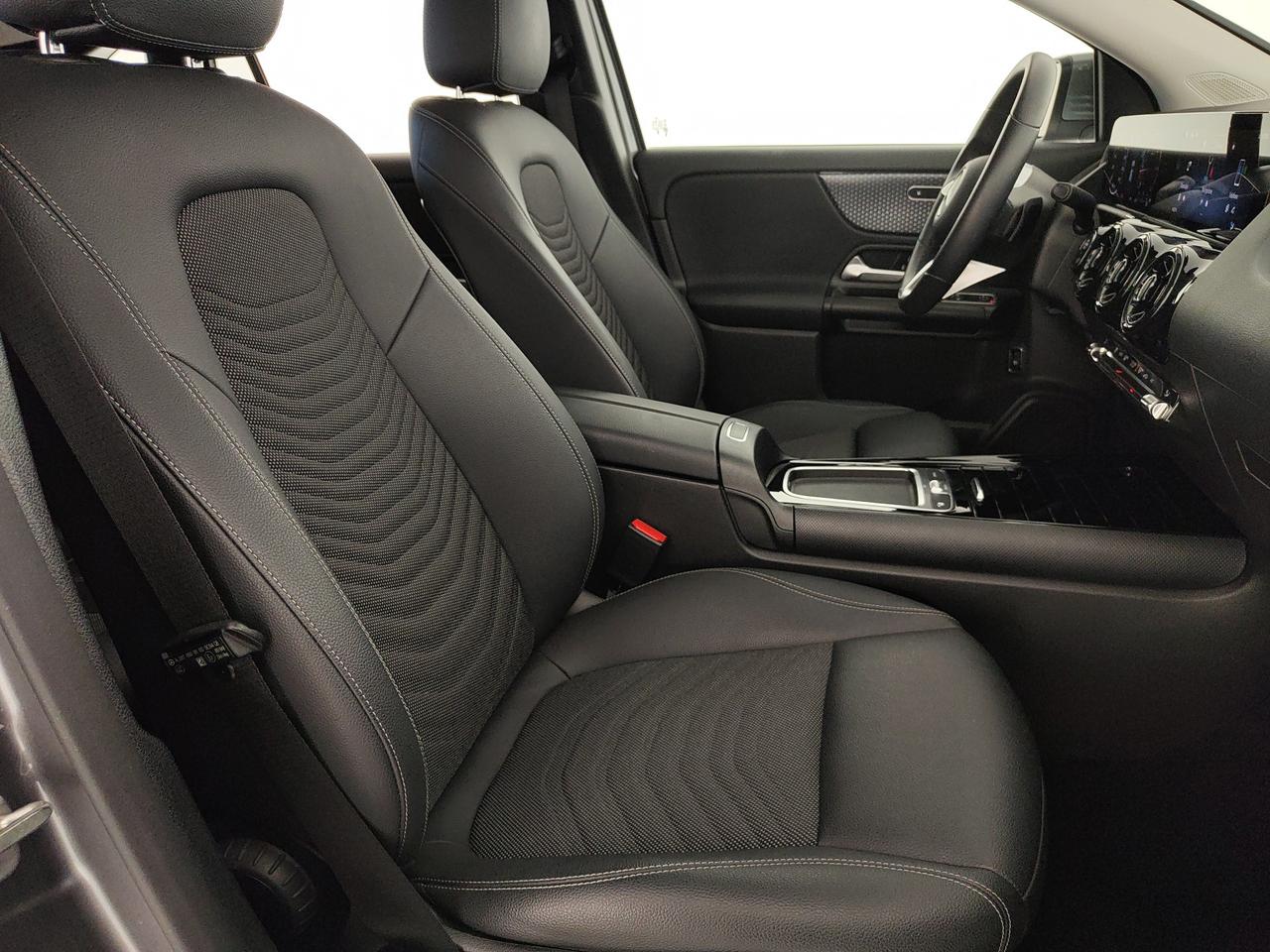 Mercedes-Benz GLA 180 d Advanced auto