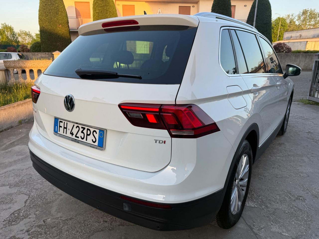 Volkswagen Tiguan 1.6 TDI KM CERTIFICATI 88800 NEW