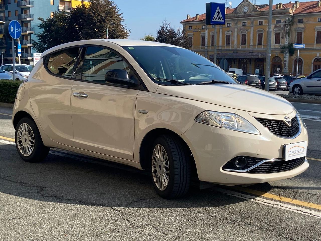 Lancia Ypsilon 1.2 Gold