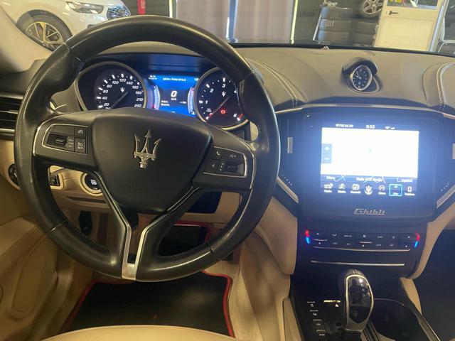 MASERATI Ghibli V6 Diesel 275 CV*PELLE/NAVI/PDC*