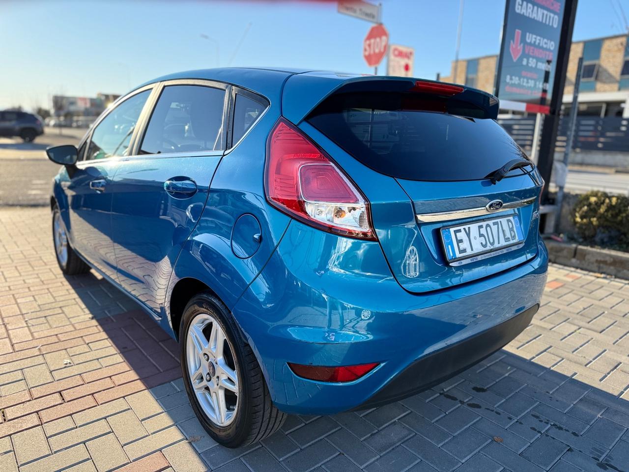 Ford Fiesta 1.0 80CV 5 porte Titanium OK NEOPATENTATI