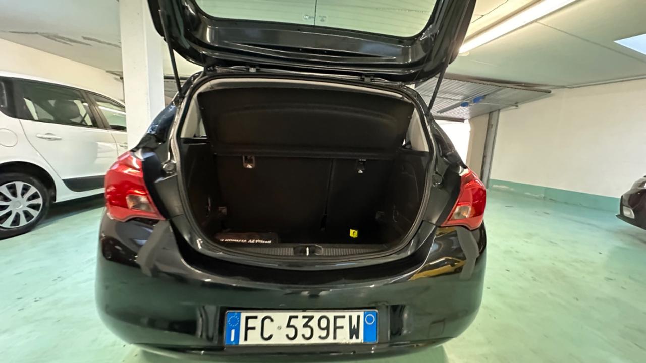 Opel Corsa 1.4 90CV GPL(anche per neopatentati)