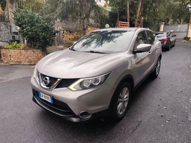 Nissan Qashqai 1.5 dCi Leggi