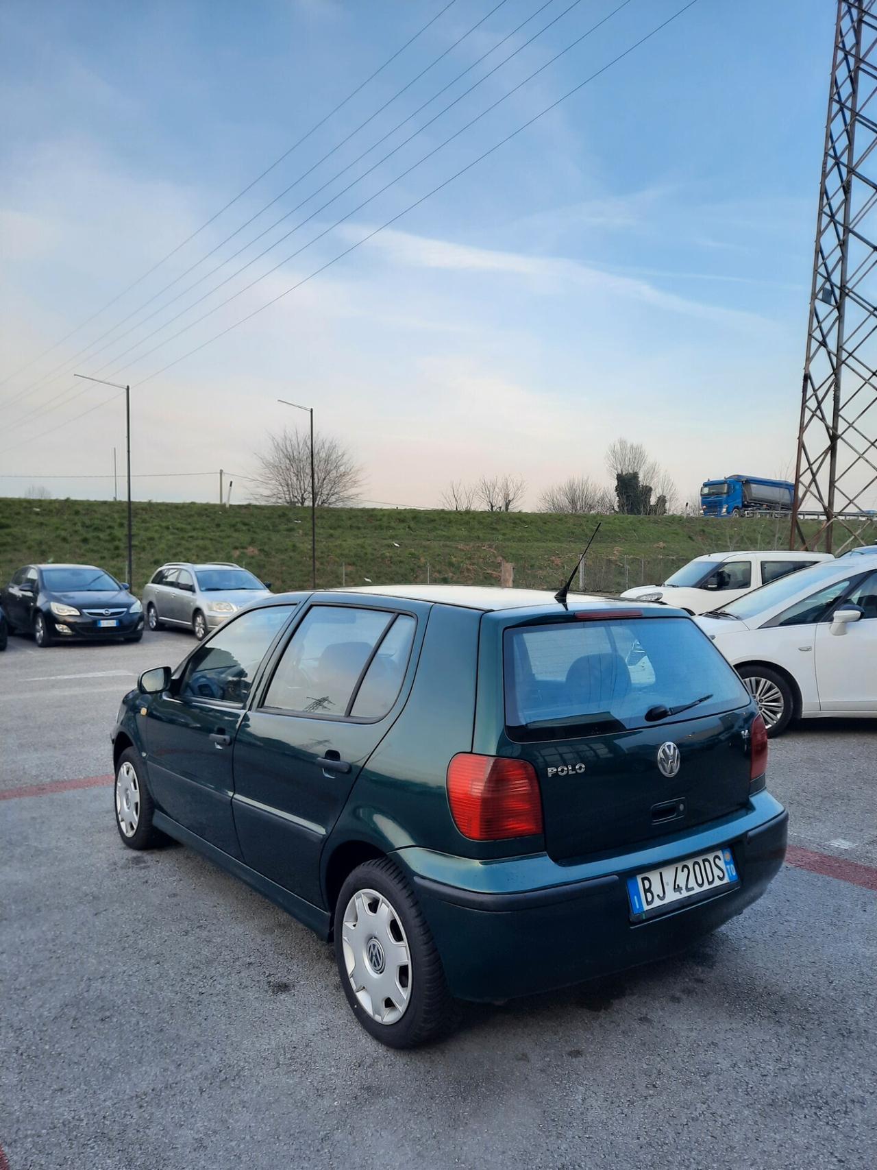 Volkswagen Polo 1.4 cat 5 porte Comfortline Air