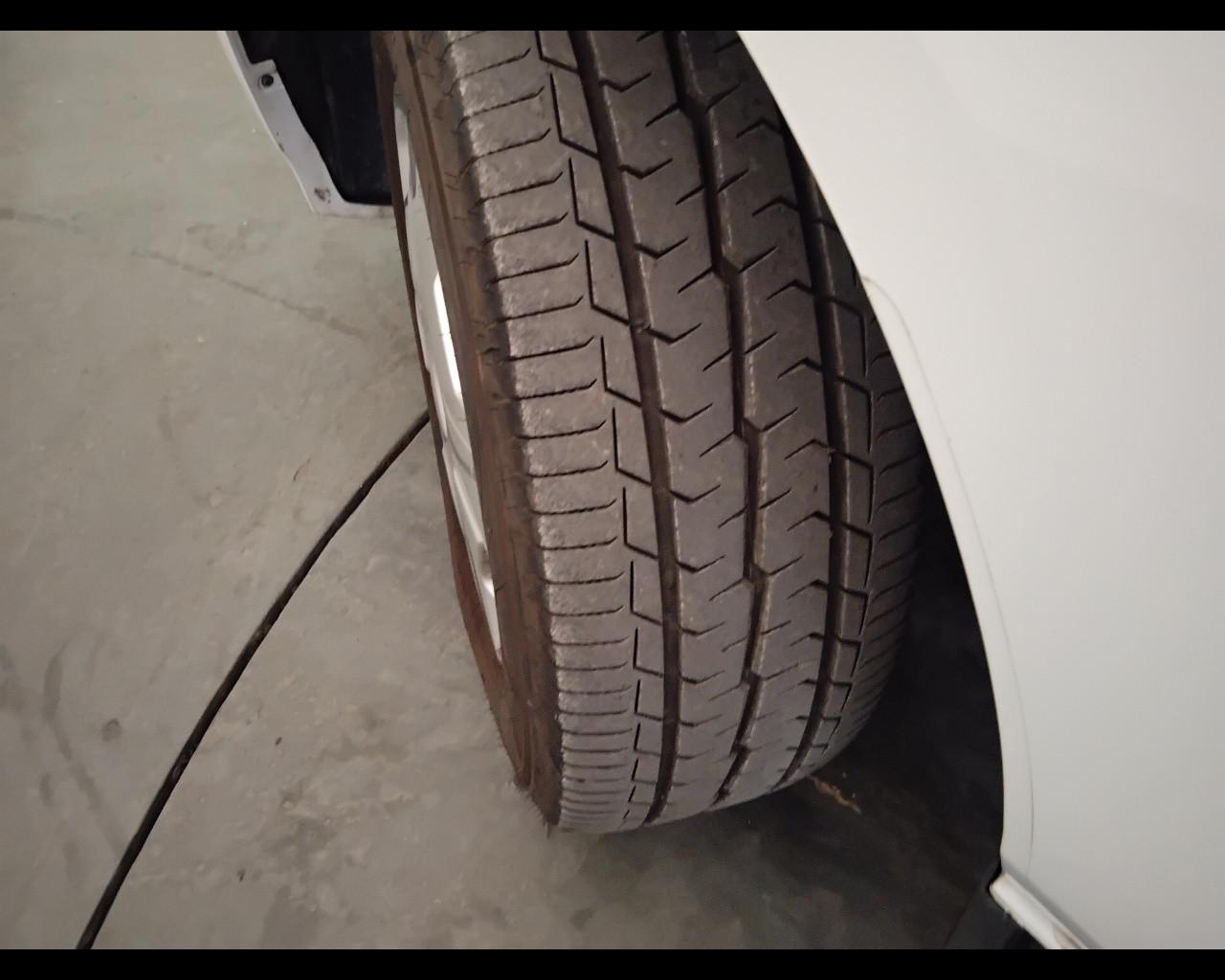 FORD Transit Custom 280 2018 - transit custom 280 2.0 tdci 130cv