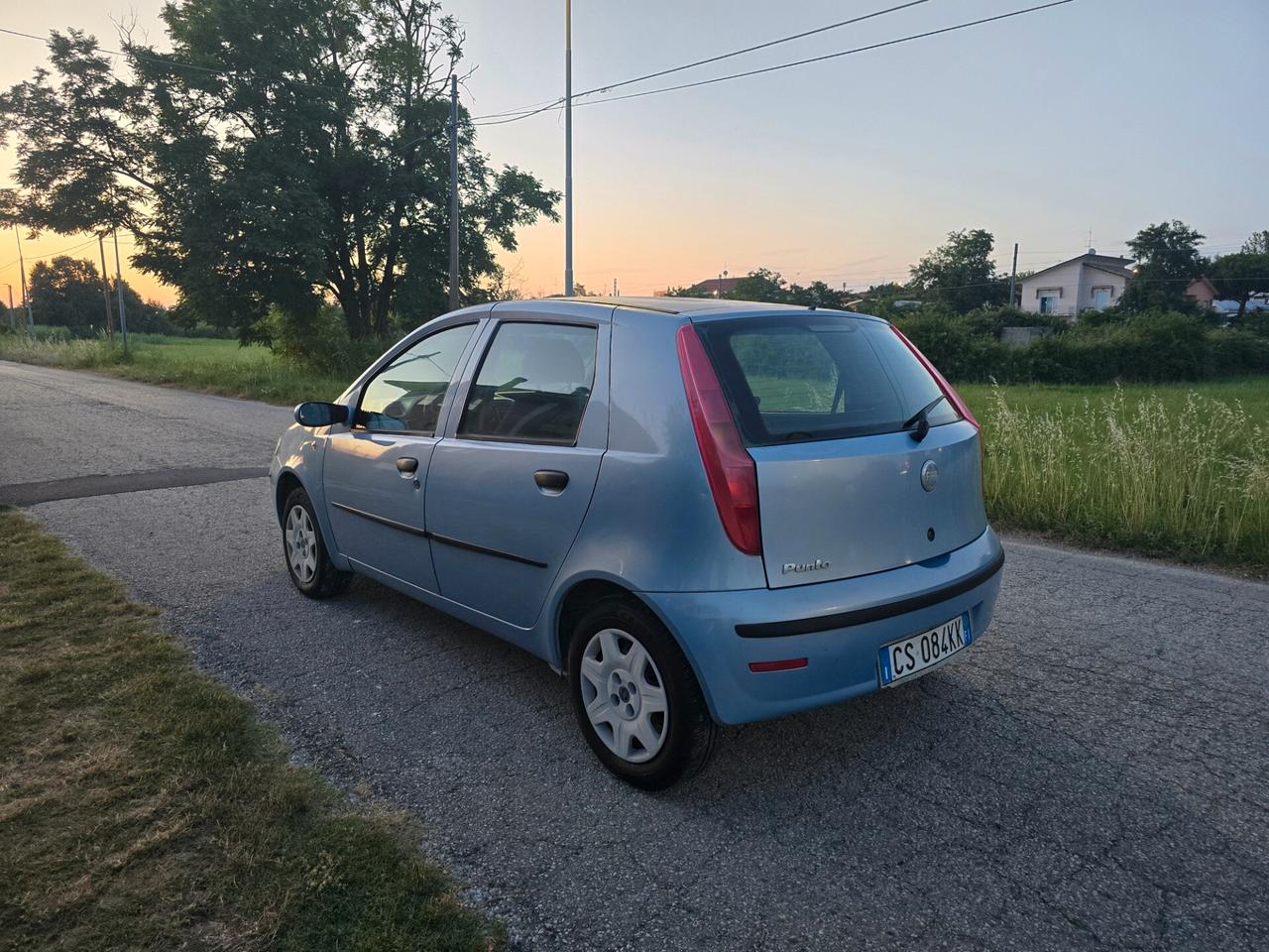 Fiat Punto 1.2 Benzina con GARANZIA- NEOPATENTATI