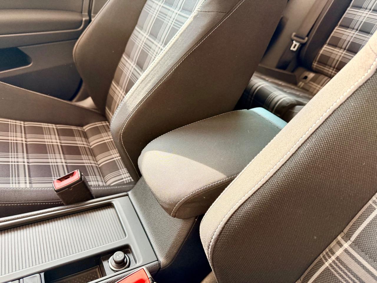 VW Golf GTD 2.0TDI 184cv DSG E6