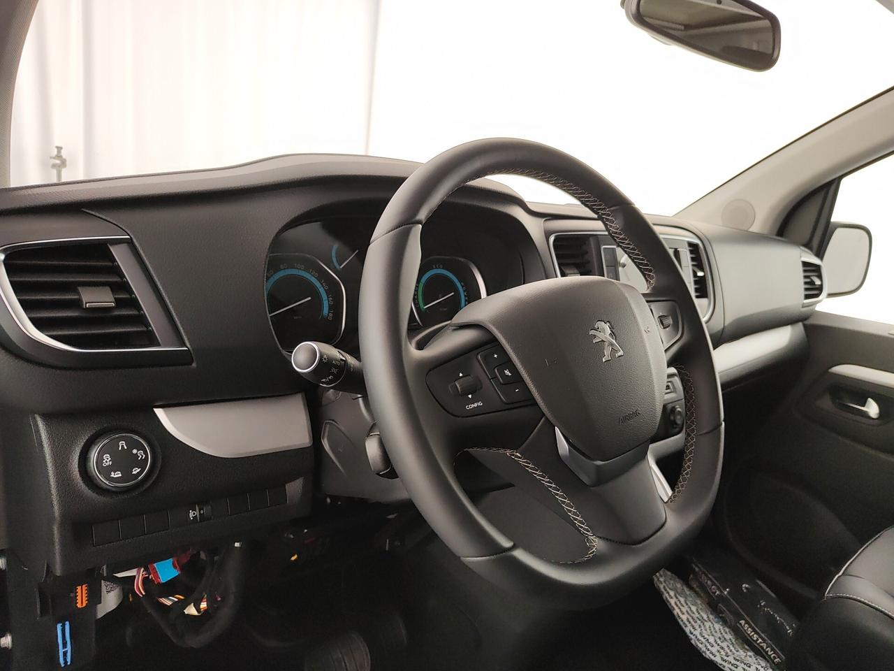 Peugeot Traveller e-Traveller motore elettrico 136 CV 75kWh Std Business Vip