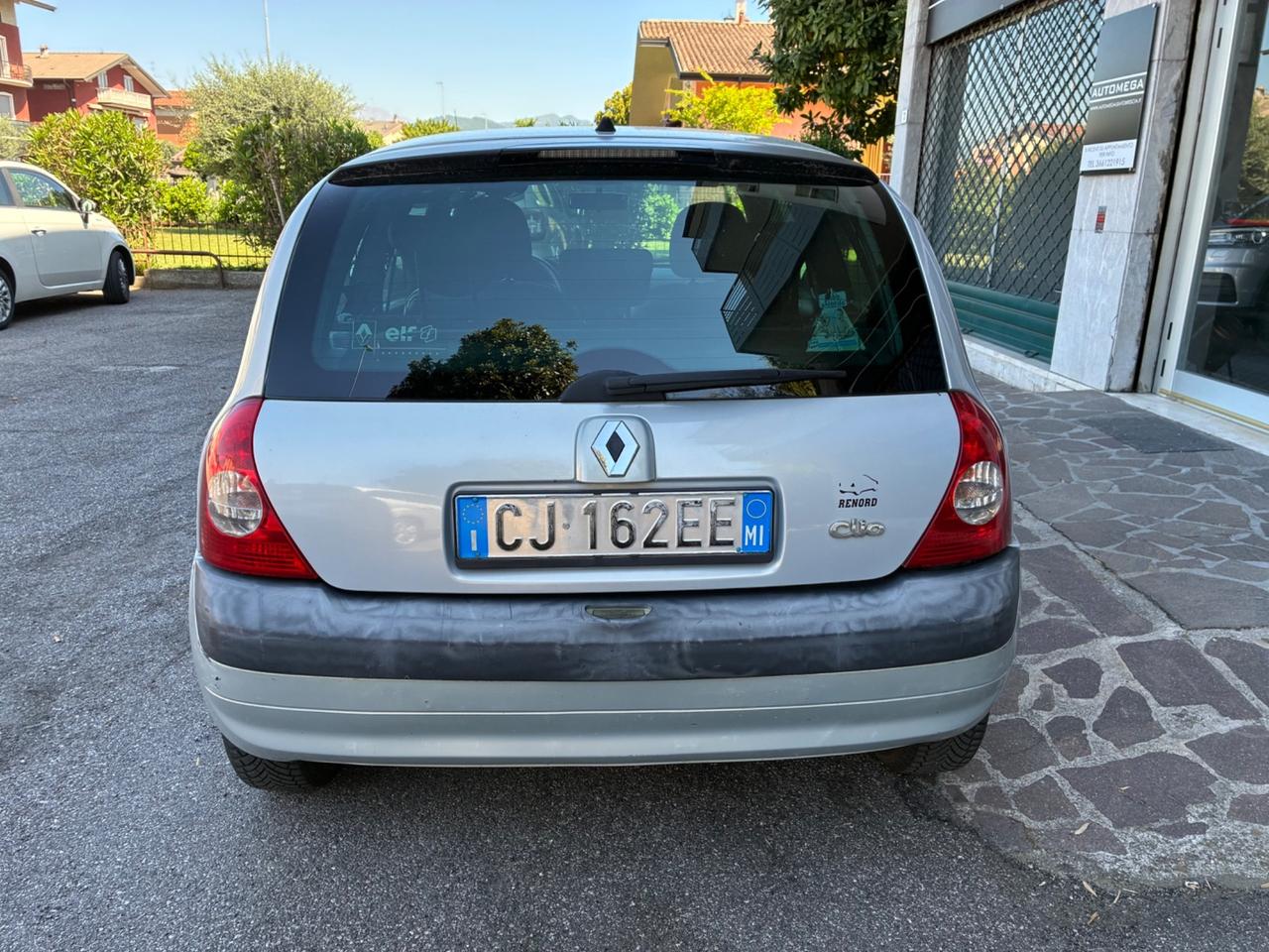 Renault Clio 1.2 3p 16v OK Neo Patentati
