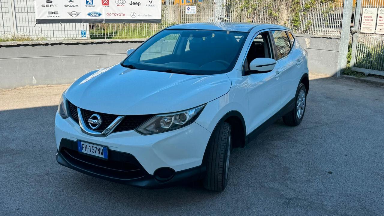 Nissan Qashqai 1.5 dCi N-Vision