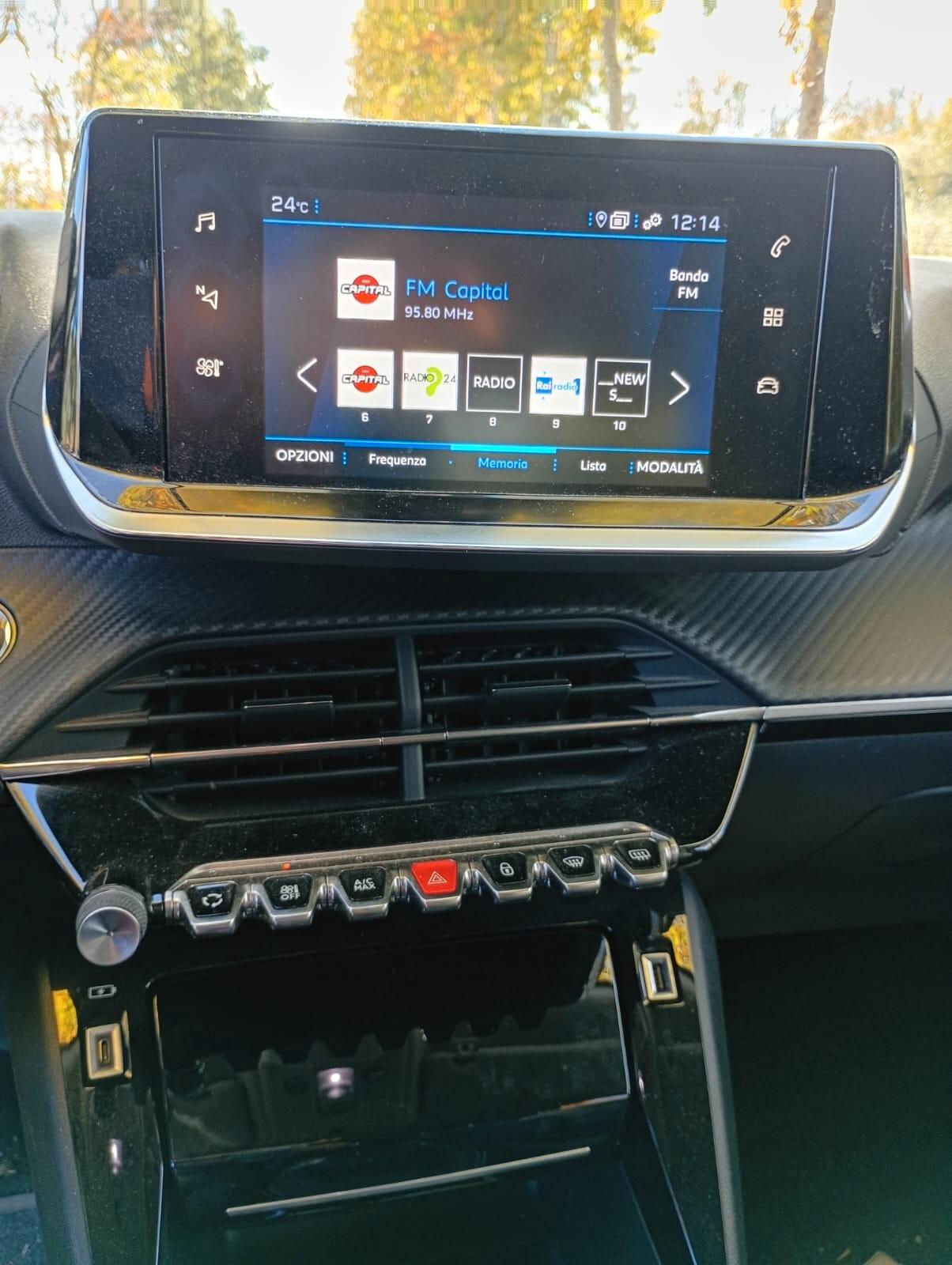 Peugeot 2008 BlueHDi 110 S&S Allure Pack