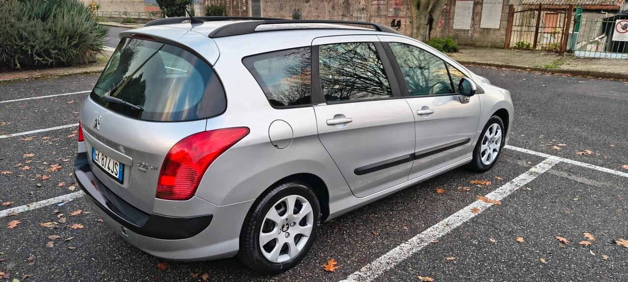 Peugeot 308 1.6 8V e-HDi 112CV Stop&Start SW Active