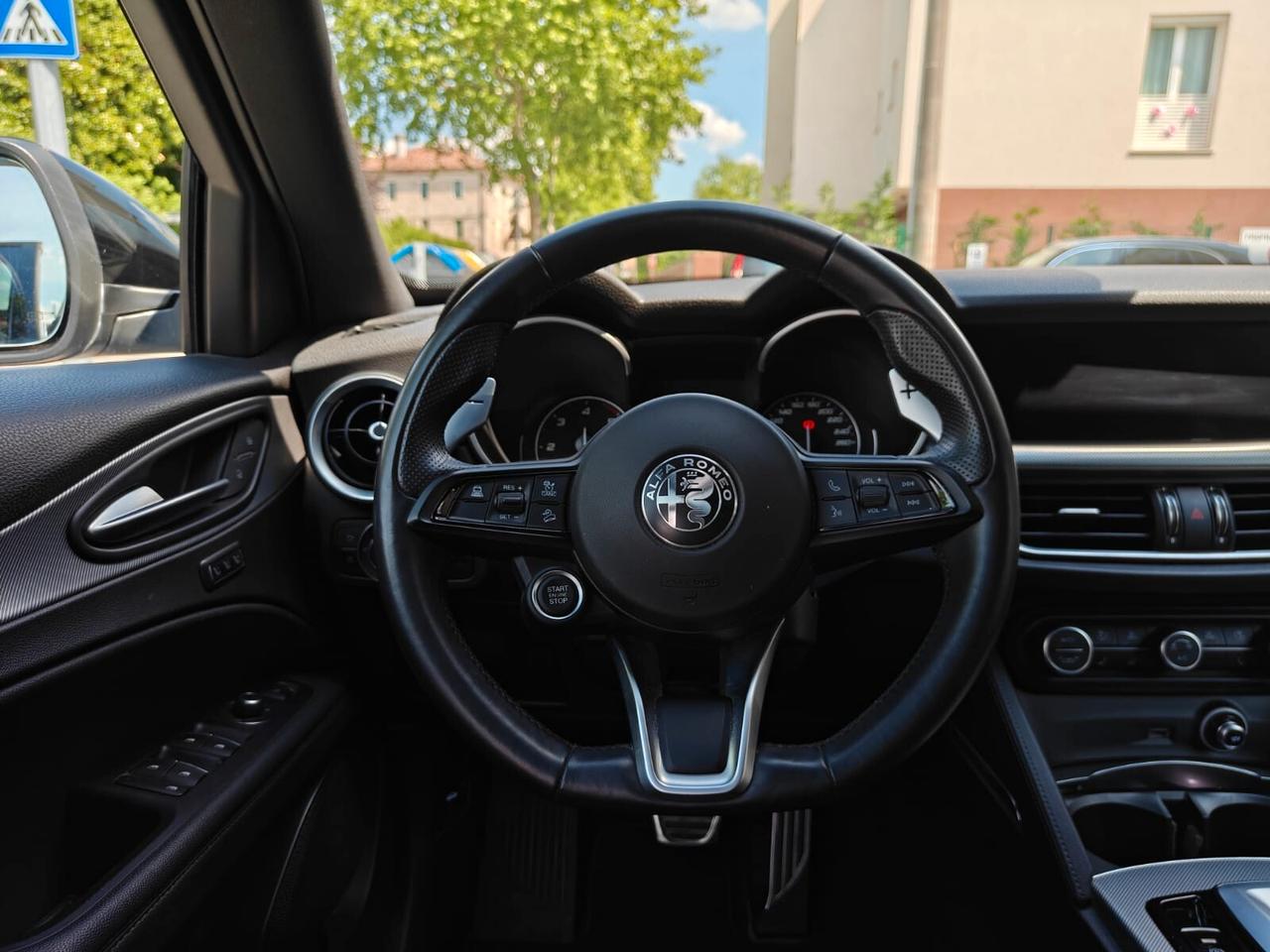 Alfa Romeo Stelvio 2.2 Turbodiesel 210 CV AT8 Q4 Veloce