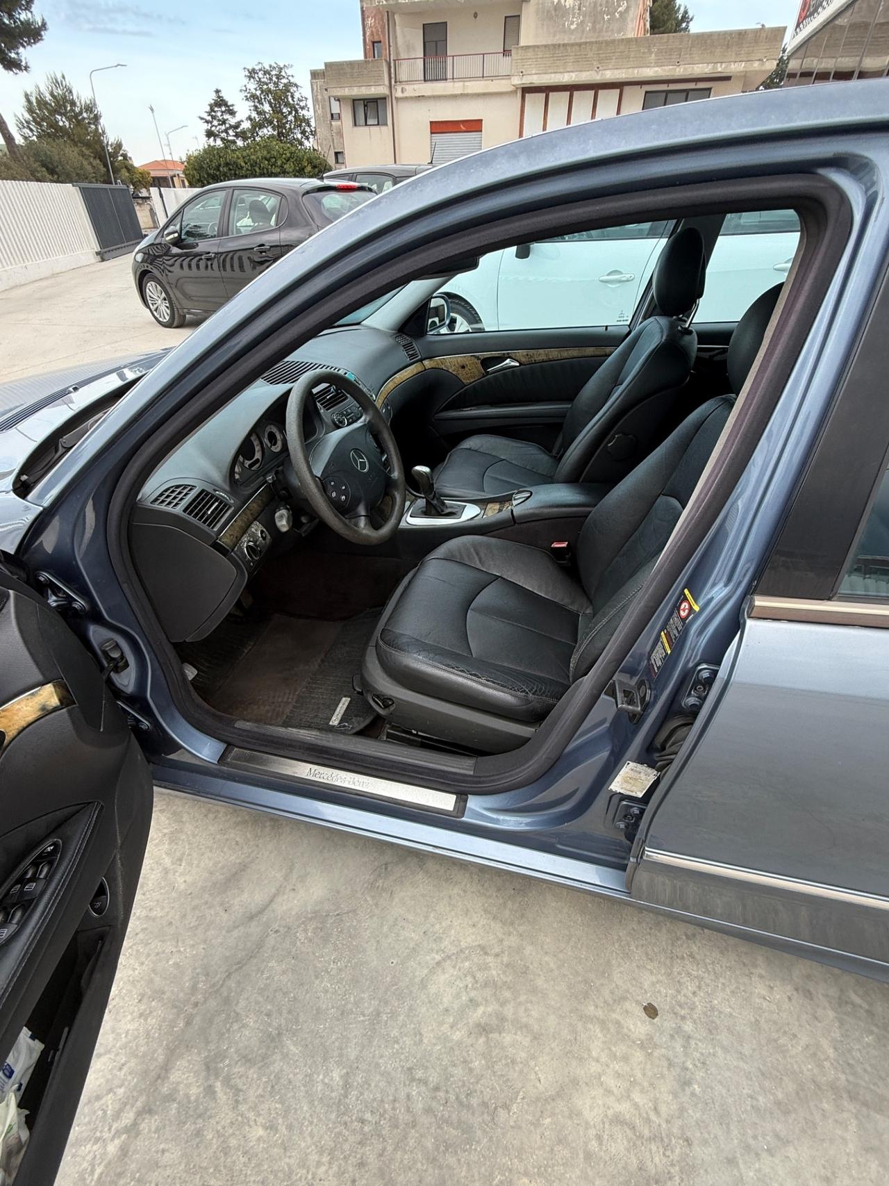 Mercedes-benz E 220 CDI cat Avantgarde