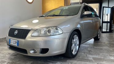 FIAT Croma 1.9 Multijet 16V Emotion