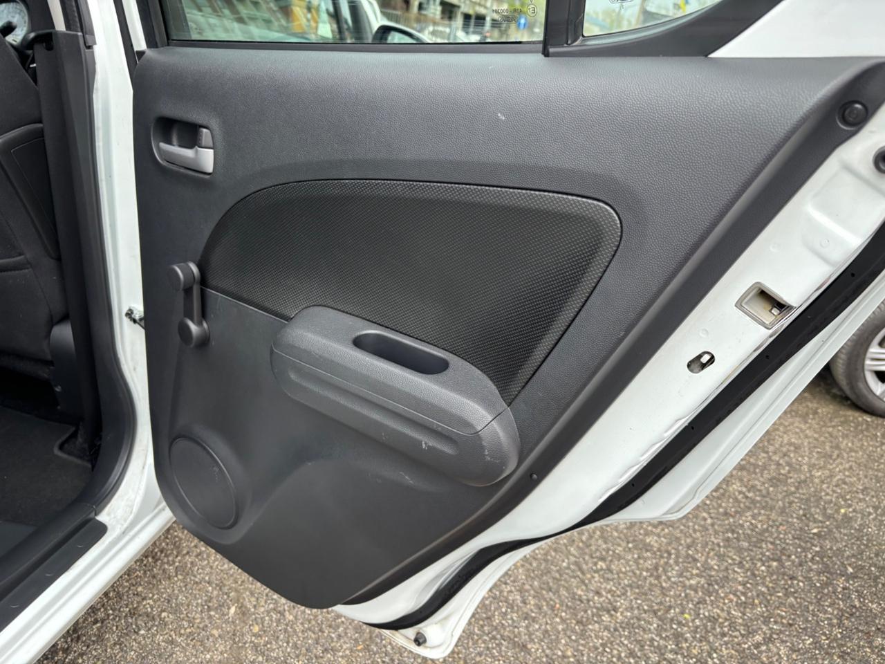 Opel Agila 1.2 16V OK NEOPATENTATI