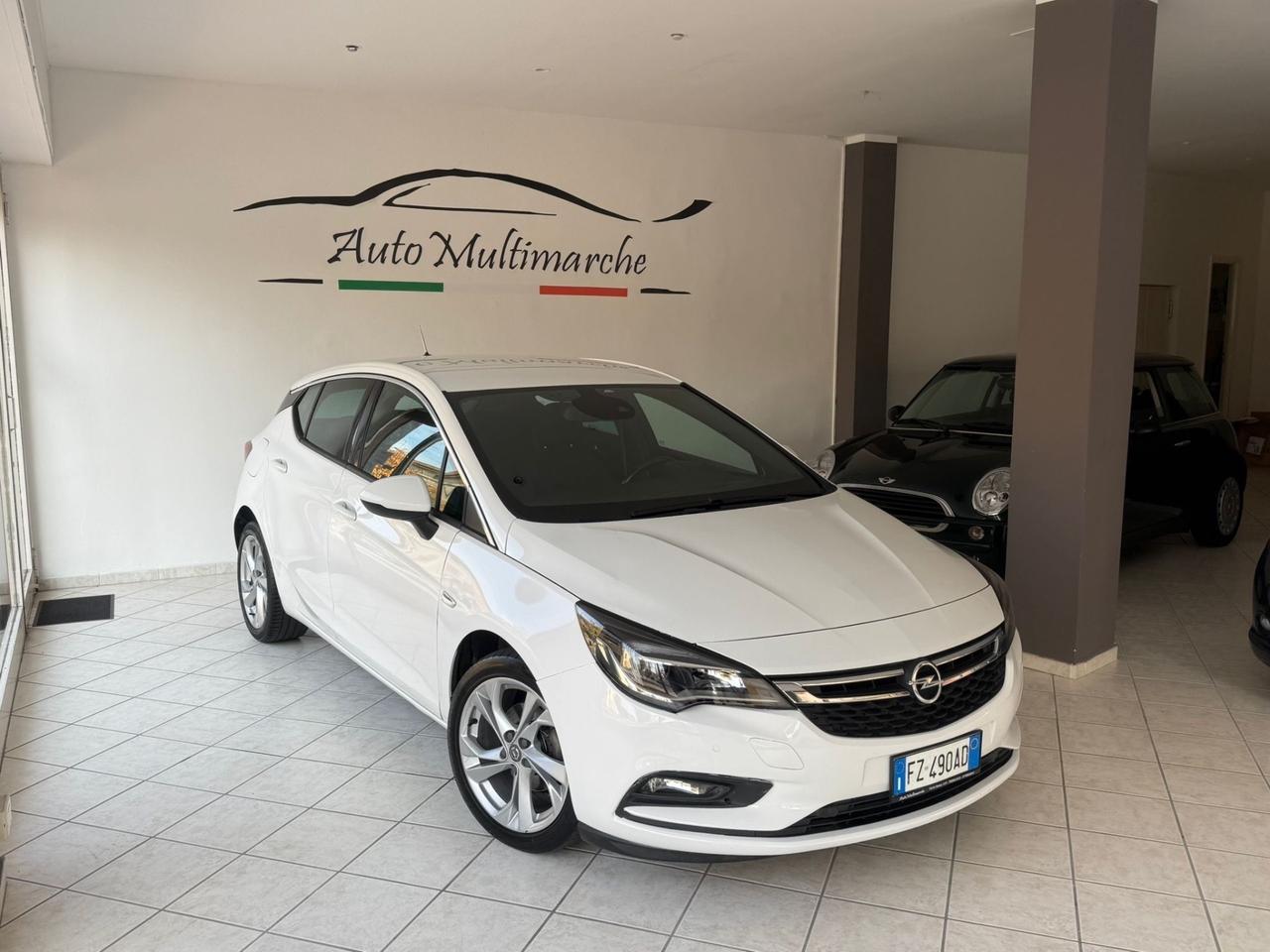 Opel Astra 1.6 CDTi 110CV Start&Stop 5 porte Innovation