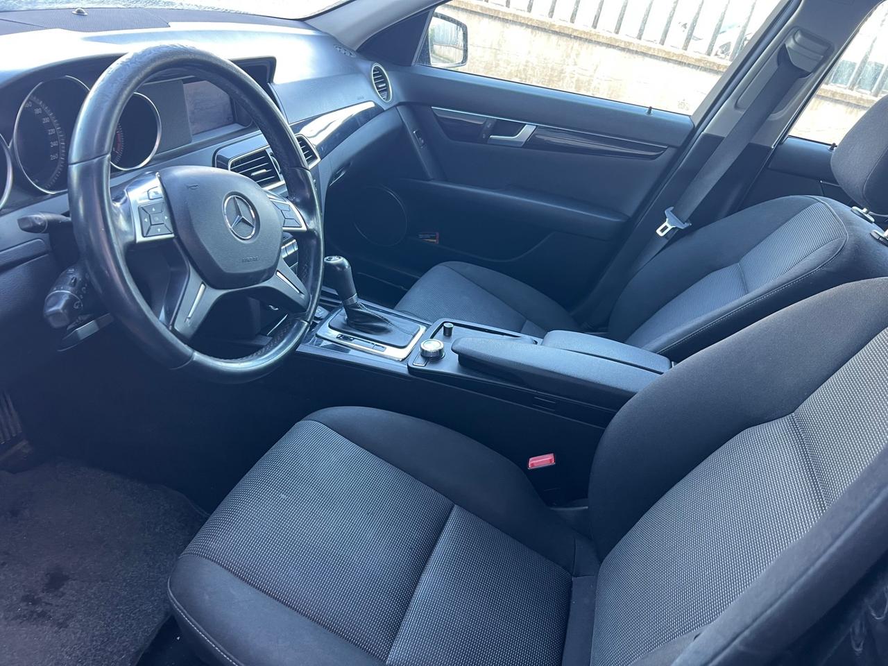 Mercedes-benz C 200 CDI BlueEFFICIENCY Elegance